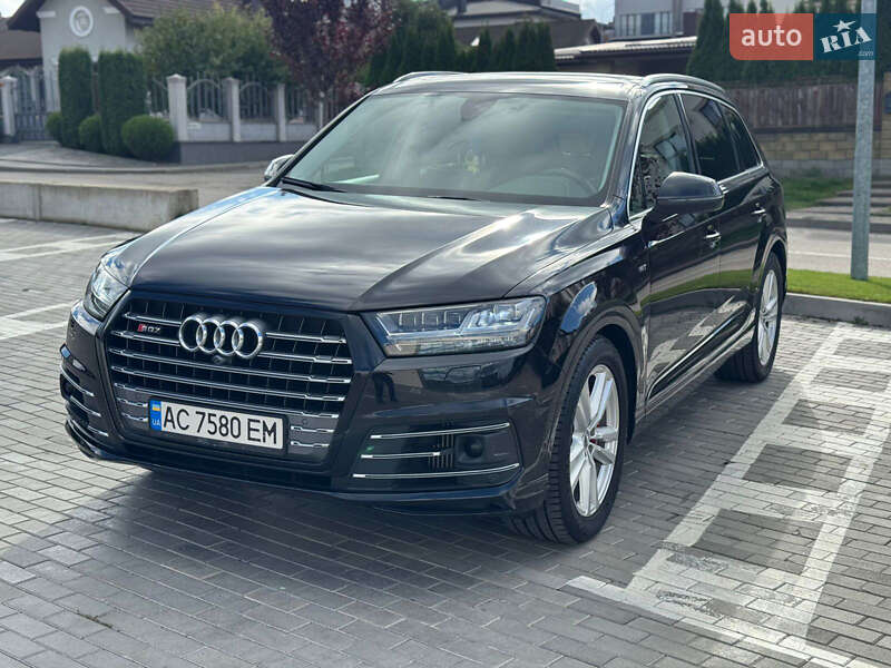 Позашляховик / Кросовер Audi SQ7 2017 в Рівному фото Позашляховик / Кросовер Audi SQ7 2017 в Рівному