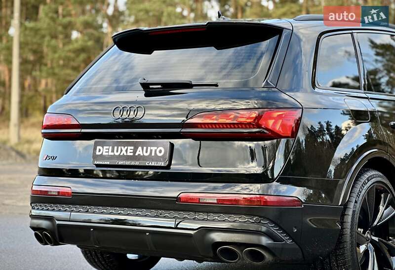 Внедорожник / Кроссовер Audi SQ7 2024 в Киеве