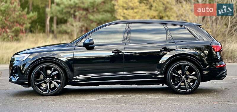 Внедорожник / Кроссовер Audi SQ7 2024 в Киеве