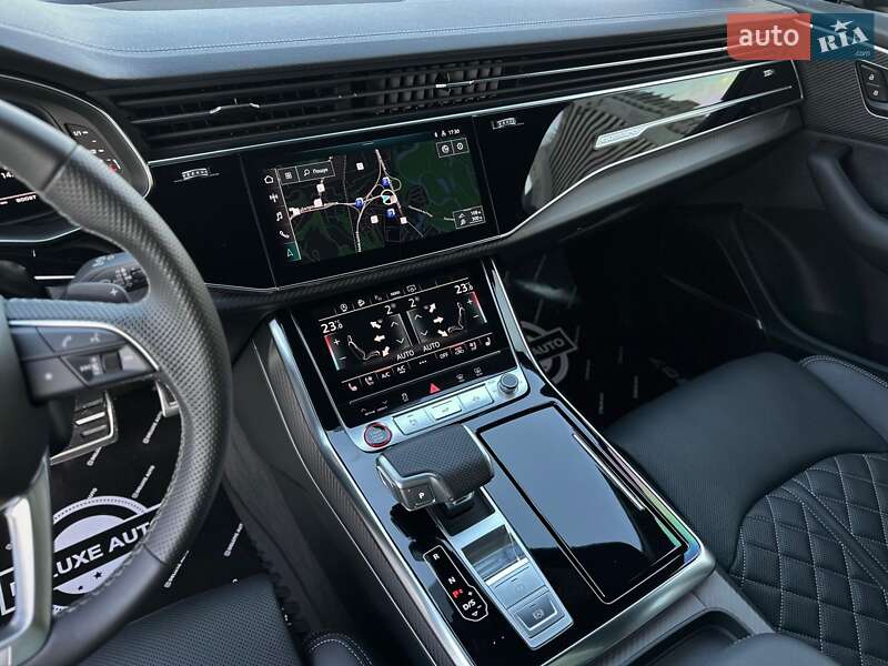 Внедорожник / Кроссовер Audi SQ7 2024 в Киеве