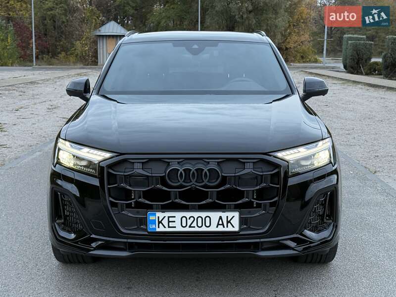 Позашляховик / Кросовер Audi SQ7 2024 в Дніпрі фото 9 Позашляховик / Кросовер Audi SQ7 2024 в Дніпрі