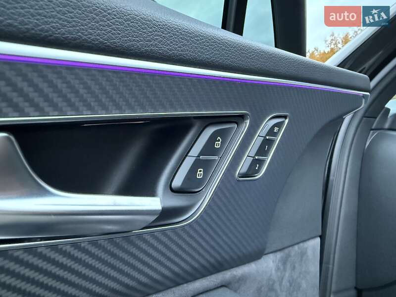 Позашляховик / Кросовер Audi SQ7 2024 в Дніпрі фото 16 Позашляховик / Кросовер Audi SQ7 2024 в Дніпрі