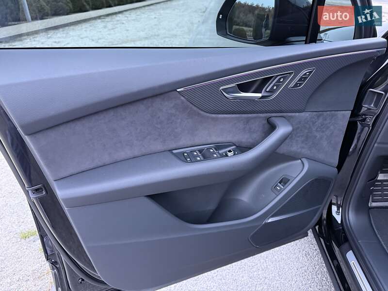 Позашляховик / Кросовер Audi SQ7 2024 в Дніпрі фото 14 Позашляховик / Кросовер Audi SQ7 2024 в Дніпрі