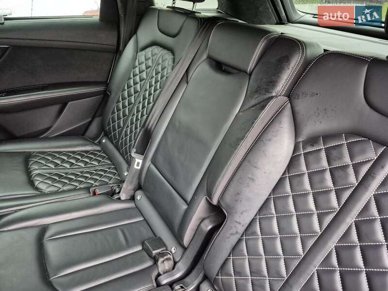 Позашляховик / Кросовер Audi SQ7 2017 в Дніпрі