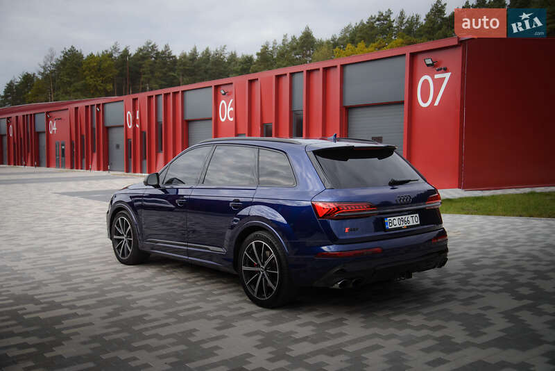 Внедорожник / Кроссовер Audi SQ7 2020 в Львове