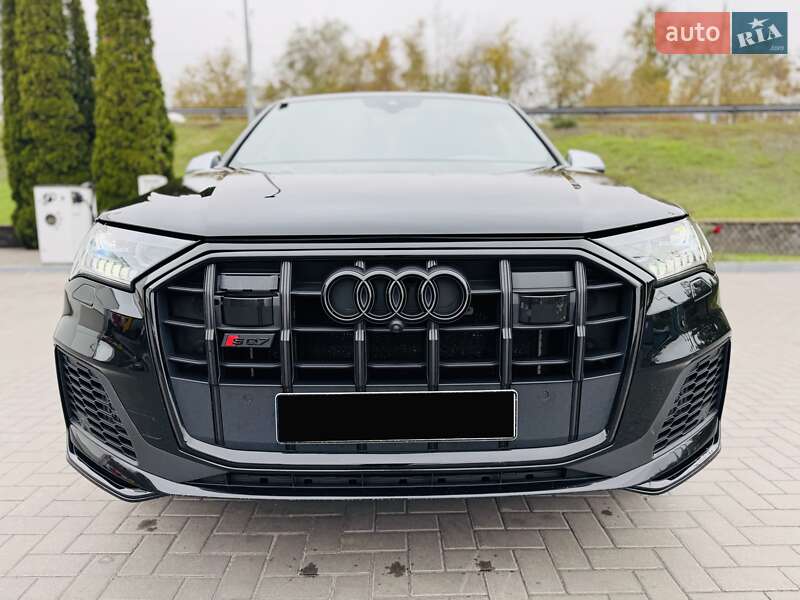 Позашляховик / Кросовер Audi SQ7 2019 в Дніпрі