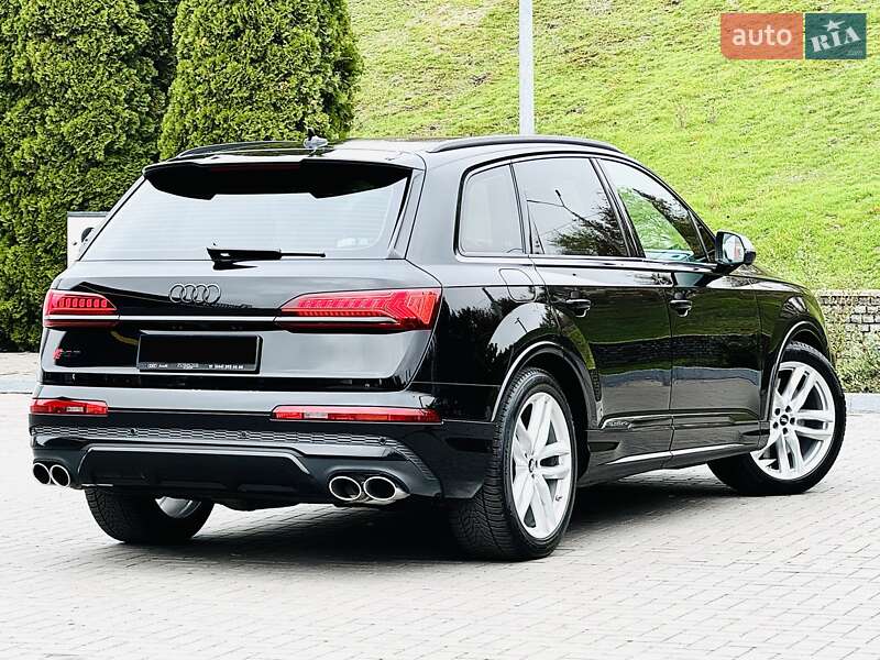Позашляховик / Кросовер Audi SQ7 2019 в Дніпрі