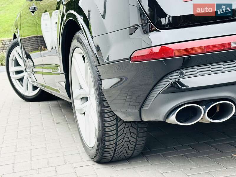 Позашляховик / Кросовер Audi SQ7 2019 в Дніпрі