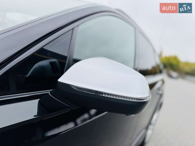 Позашляховик / Кросовер Audi SQ7 2019 в Дніпрі