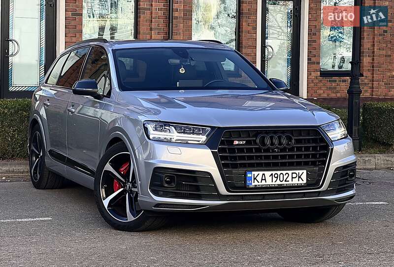 Внедорожник / Кроссовер Audi SQ7 2017 в Киеве