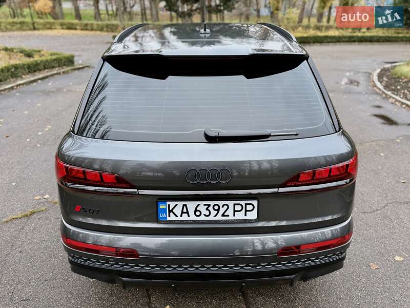Позашляховик / Кросовер Audi SQ7 2024 в Києві