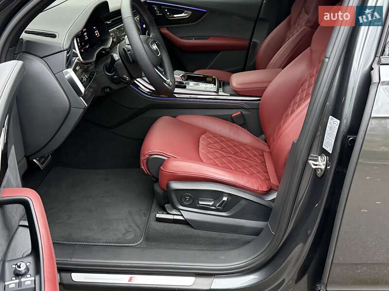 Позашляховик / Кросовер Audi SQ7 2024 в Києві