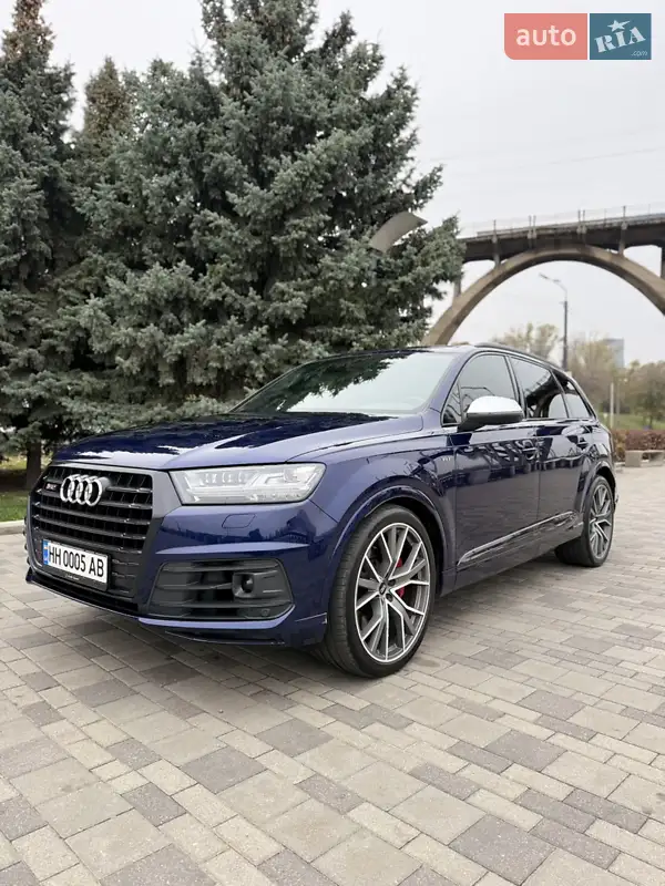 Audi SQ7