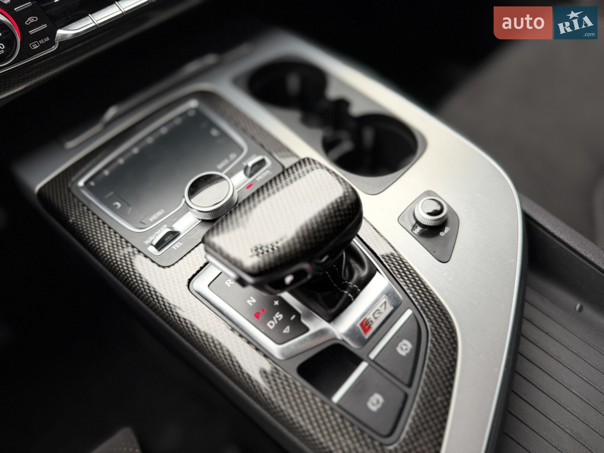 2017 Audi SQ7 - мініатюра 18