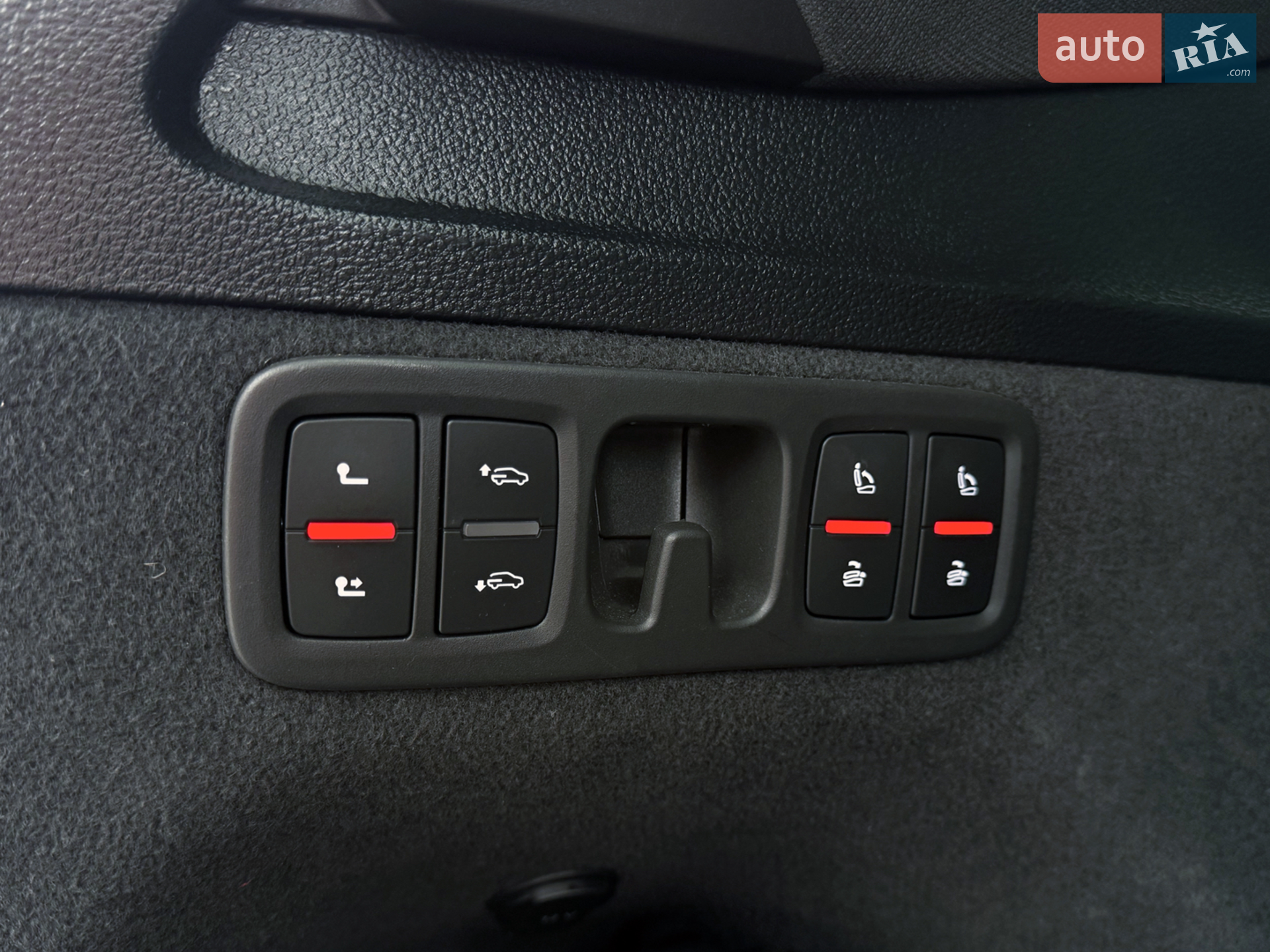 2018 Audi SQ7 - мініатюра 8