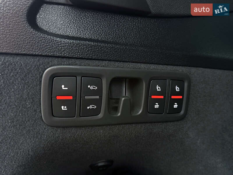 Внедорожник / Кроссовер Audi SQ7 2018 в Черновцах фото 8 Внедорожник / Кроссовер Audi SQ7 2018 в Черновцах