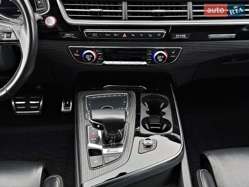 Внедорожник / Кроссовер Audi SQ7 2018 в Черновцах фото 59 Внедорожник / Кроссовер Audi SQ7 2018 в Черновцах