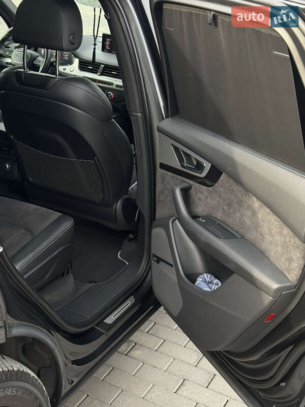 Внедорожник / Кроссовер Audi SQ7 2018 в Черновцах