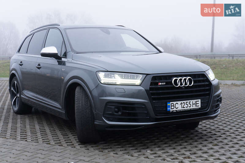 Позашляховик / Кросовер Audi SQ7 2018 в Львові