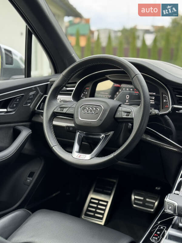 Внедорожник / Кроссовер Audi SQ7 2021 в Ивано-Франковске