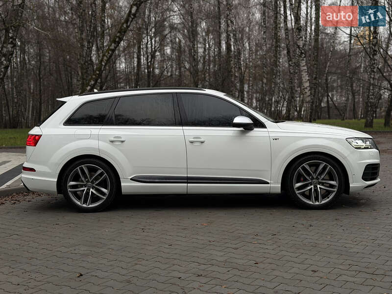 Внедорожник / Кроссовер Audi SQ7 2017 в Киеве фото 5 Внедорожник / Кроссовер Audi SQ7 2017 в Киеве