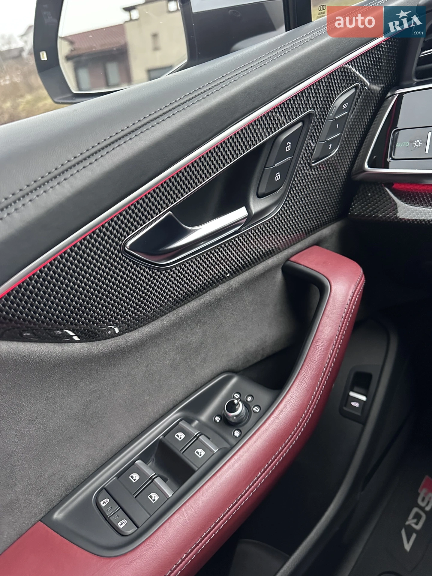 2021 Audi SQ7 - мініатюра 18