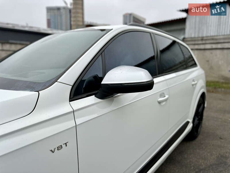 Внедорожник / Кроссовер Audi SQ7 2017 в Киеве фото 18 Внедорожник / Кроссовер Audi SQ7 2017 в Киеве