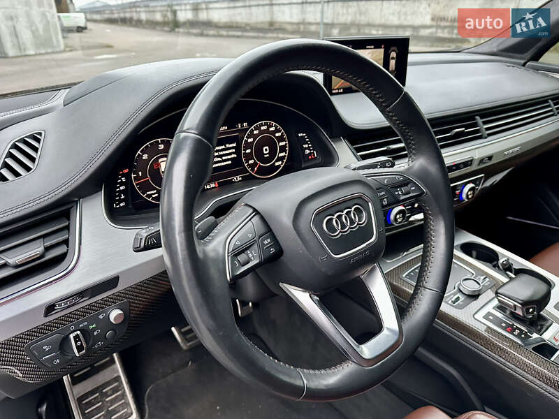 Внедорожник / Кроссовер Audi SQ7 2017 в Киеве фото 27 Внедорожник / Кроссовер Audi SQ7 2017 в Киеве