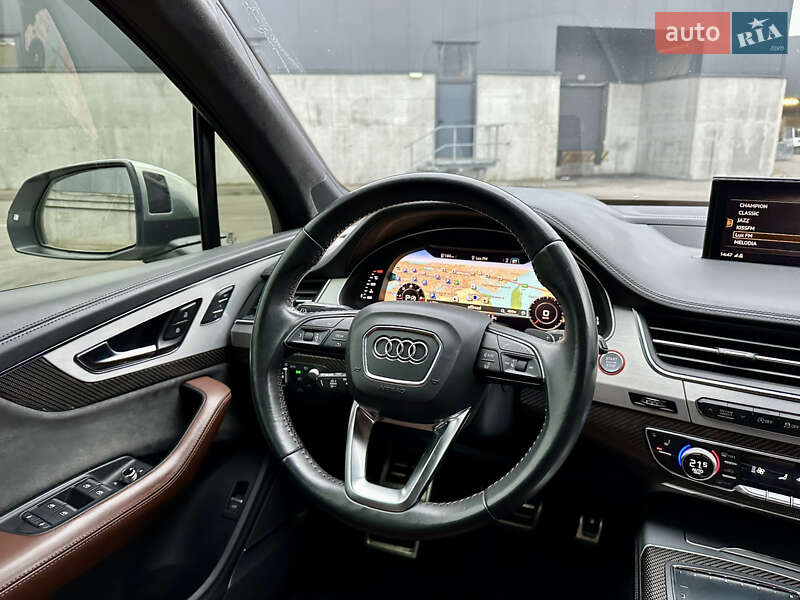Внедорожник / Кроссовер Audi SQ7 2017 в Киеве фото 52 Внедорожник / Кроссовер Audi SQ7 2017 в Киеве