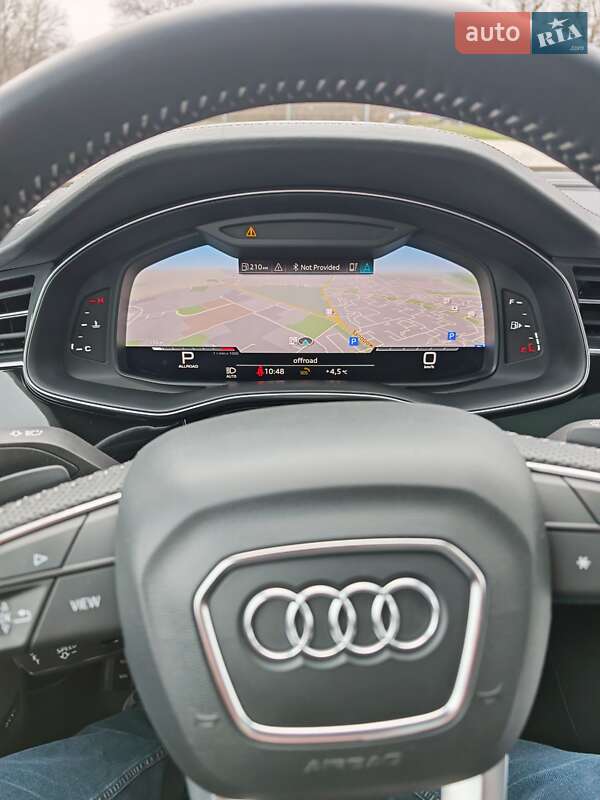 Позашляховик / Кросовер Audi SQ7 2020 в Дніпрі