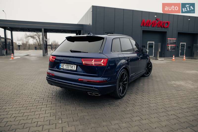 Внедорожник / Кроссовер Audi SQ7 2019 в Кривом Роге