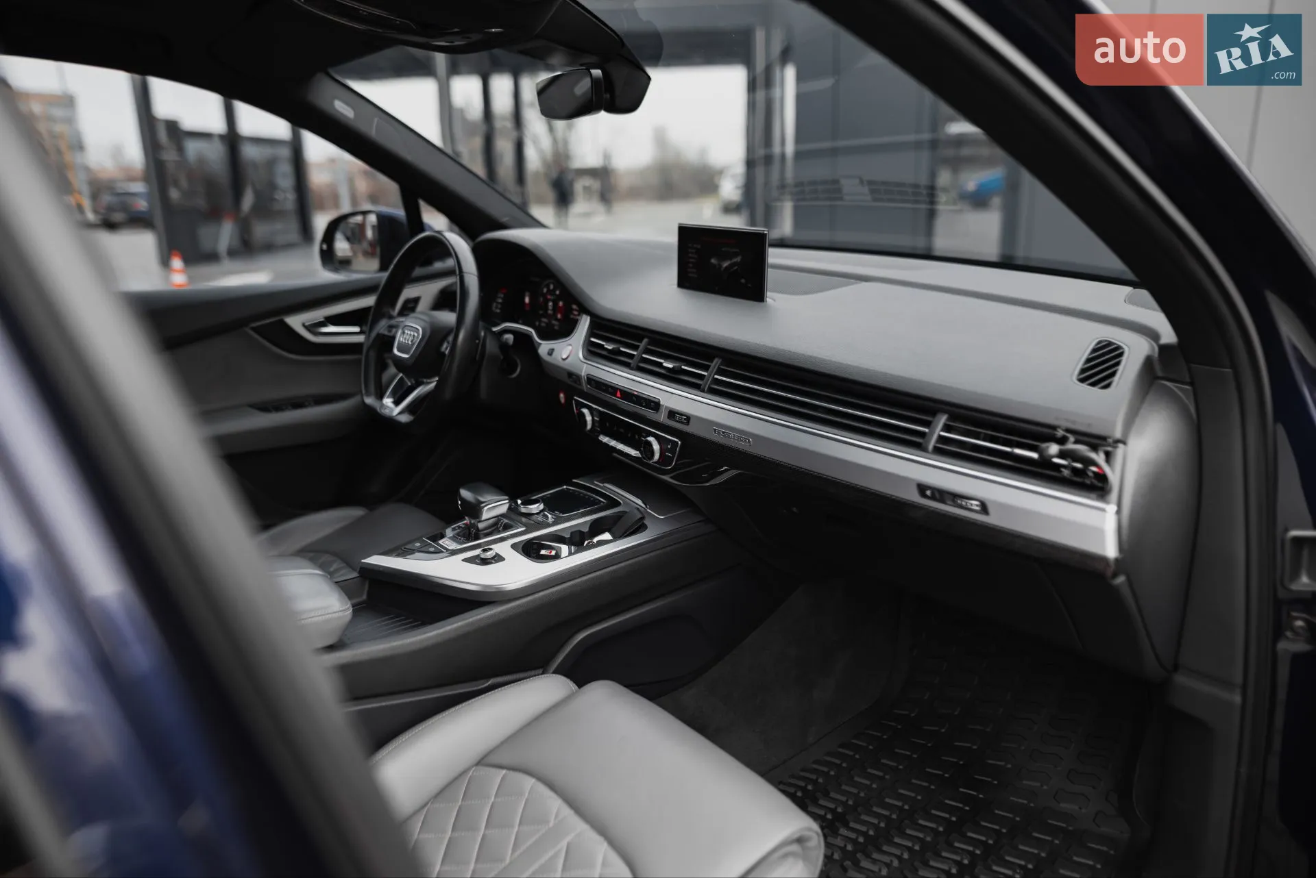 2019 Audi SQ7 - мініатюра 23