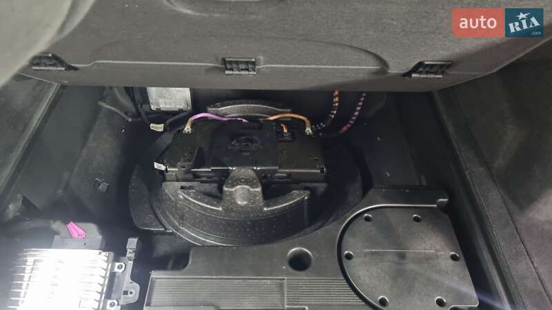 Позашляховик / Кросовер Audi SQ7 2020 в Чернівцях