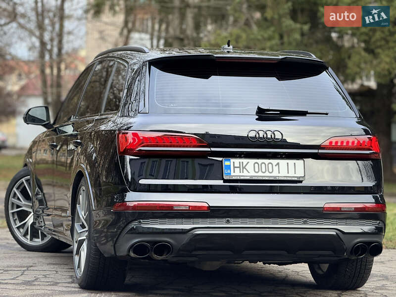Внедорожник / Кроссовер Audi SQ7 2019 в Ровно