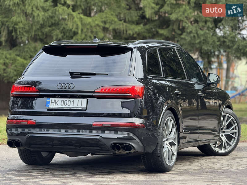 Внедорожник / Кроссовер Audi SQ7 2019 в Ровно
