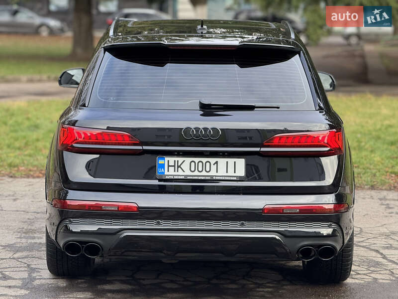 Внедорожник / Кроссовер Audi SQ7 2019 в Ровно