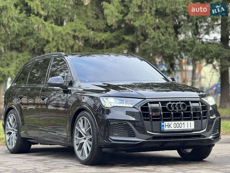Внедорожник / Кроссовер Audi SQ7 2019 в Ровно