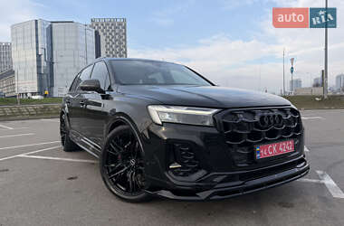 Позашляховик / Кросовер Audi SQ7 2022 в Києві