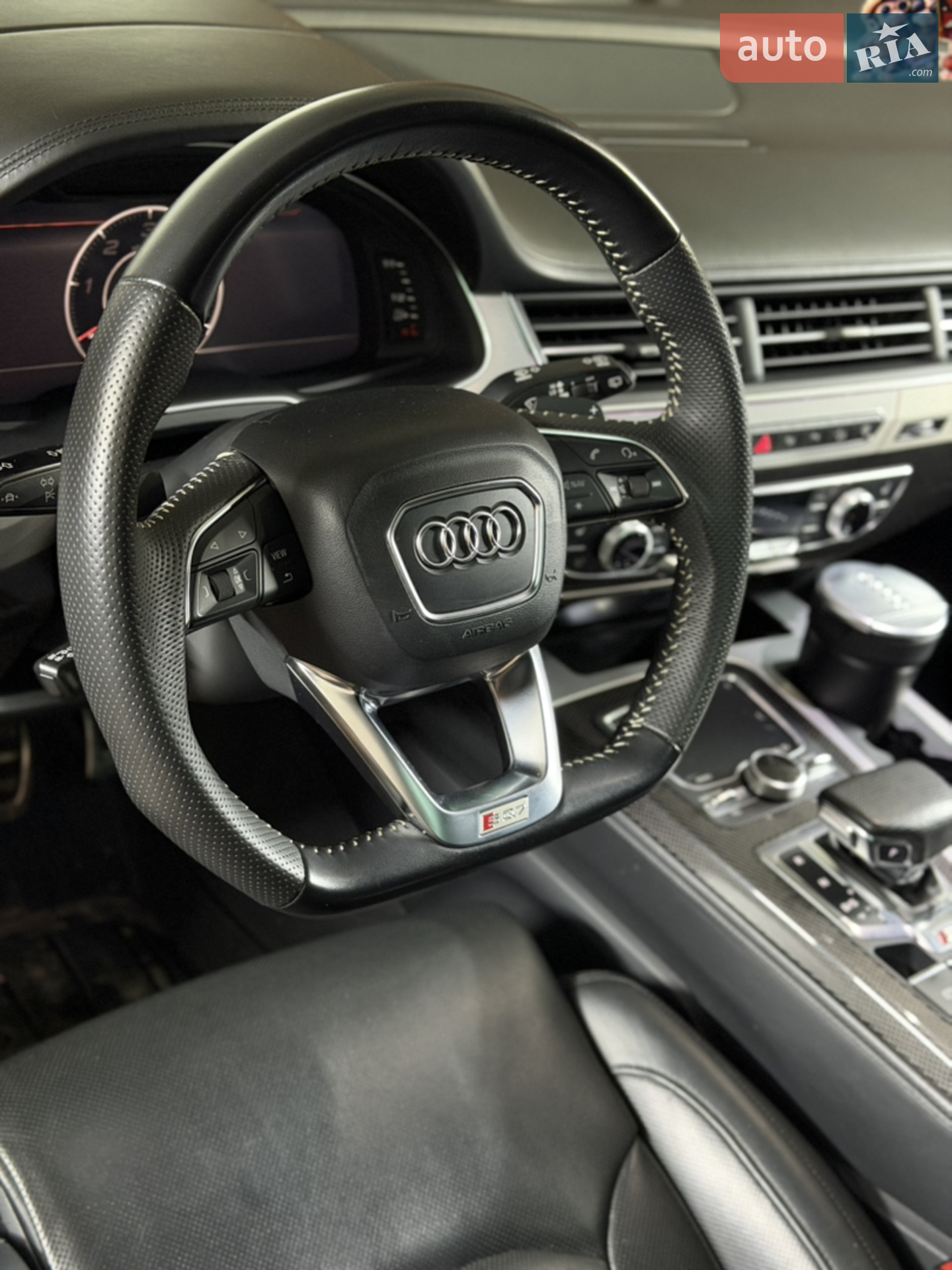 2018 Audi SQ7 - мініатюра 4