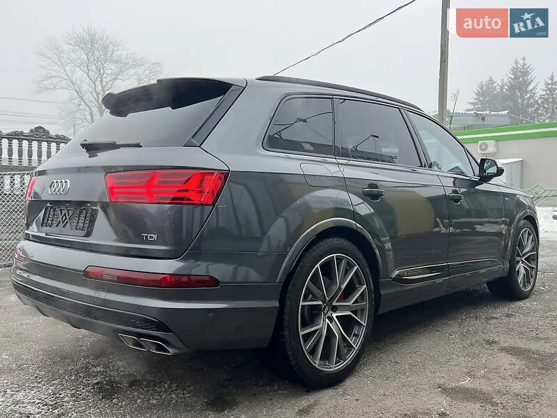 Позашляховик / Кросовер Audi SQ7 2017 в Вінниці