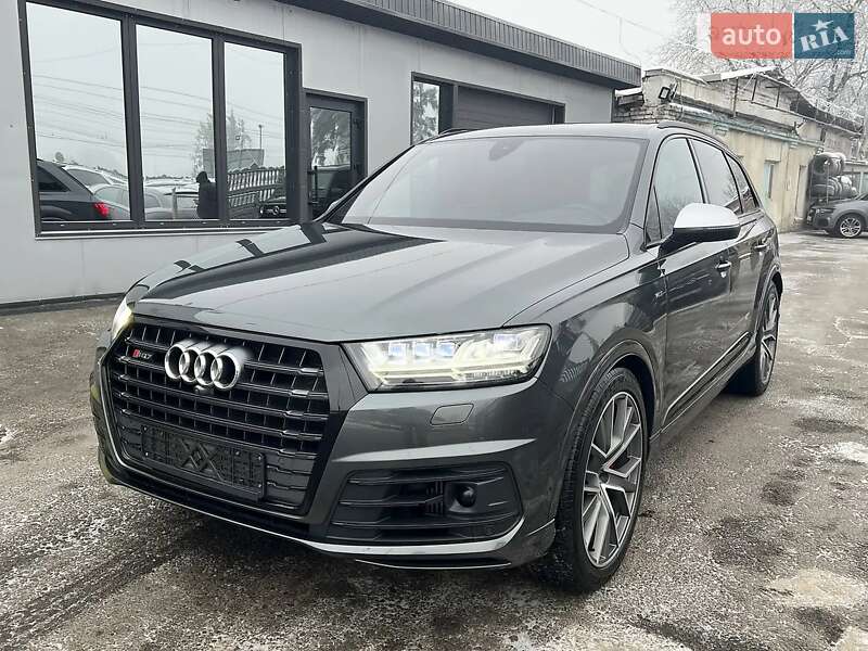 Позашляховик / Кросовер Audi SQ7 2017 в Вінниці