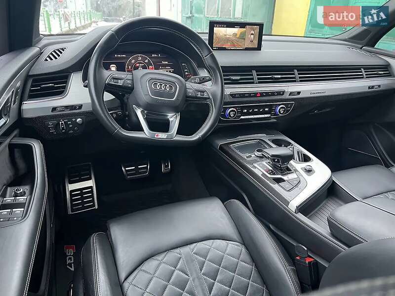 Позашляховик / Кросовер Audi SQ7 2017 в Вінниці