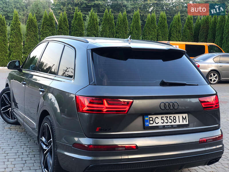 Внедорожник / Кроссовер Audi SQ7 2017 в Трускавце
