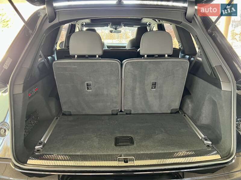 Внедорожник / Кроссовер Audi SQ7 2021 в Киеве фото 10 Внедорожник / Кроссовер Audi SQ7 2021 в Киеве