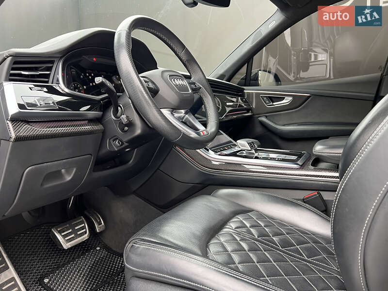 Внедорожник / Кроссовер Audi SQ7 2023 в Львове