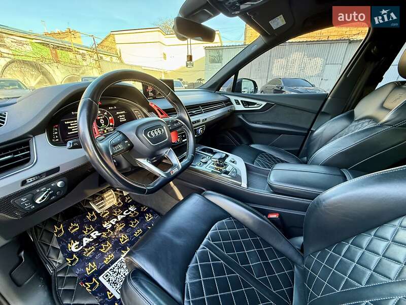 Внедорожник / Кроссовер Audi SQ7 2017 в Одессе