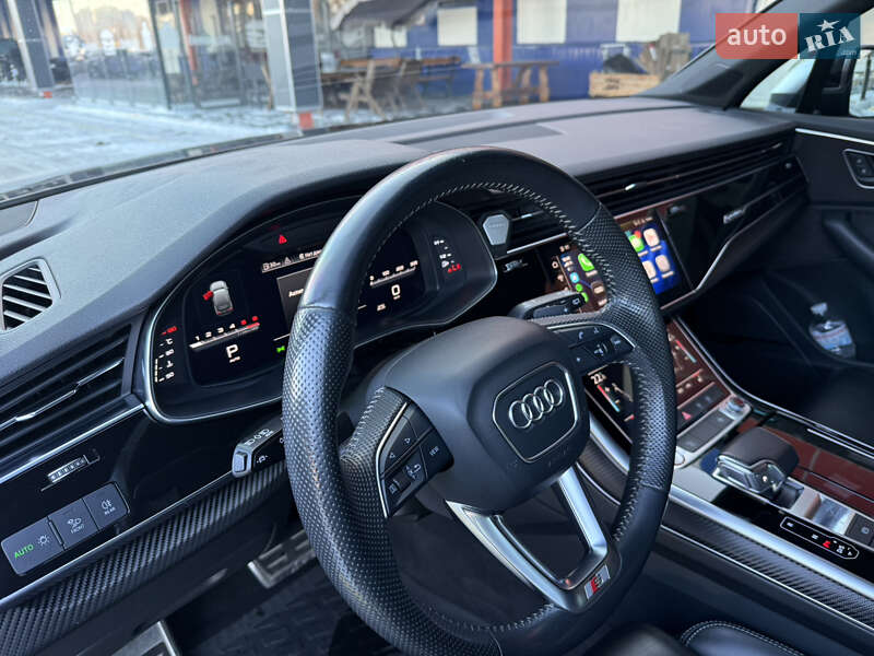 Позашляховик / Кросовер Audi SQ7 2019 в Києві