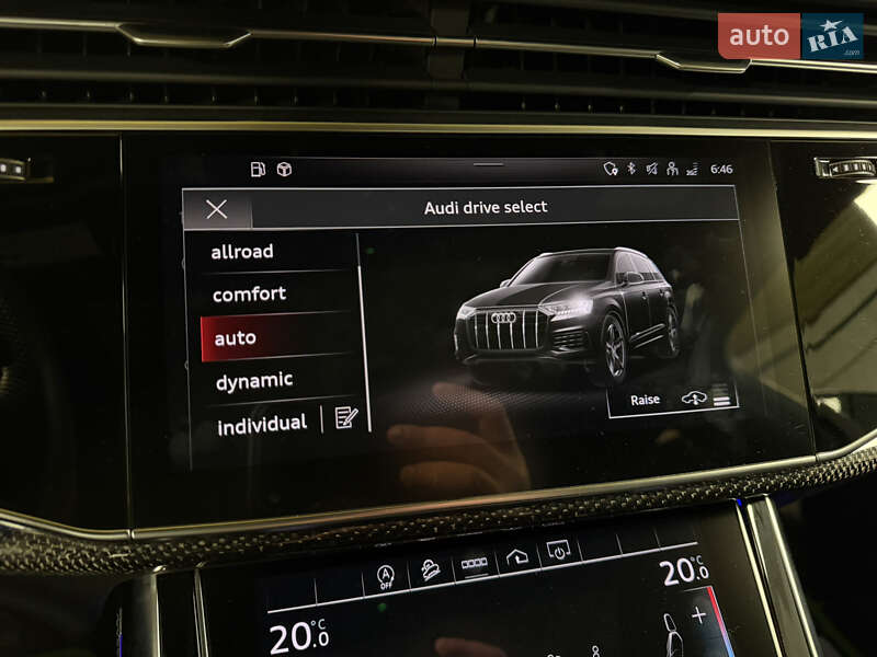 Внедорожник / Кроссовер Audi SQ7 2020 в Киеве