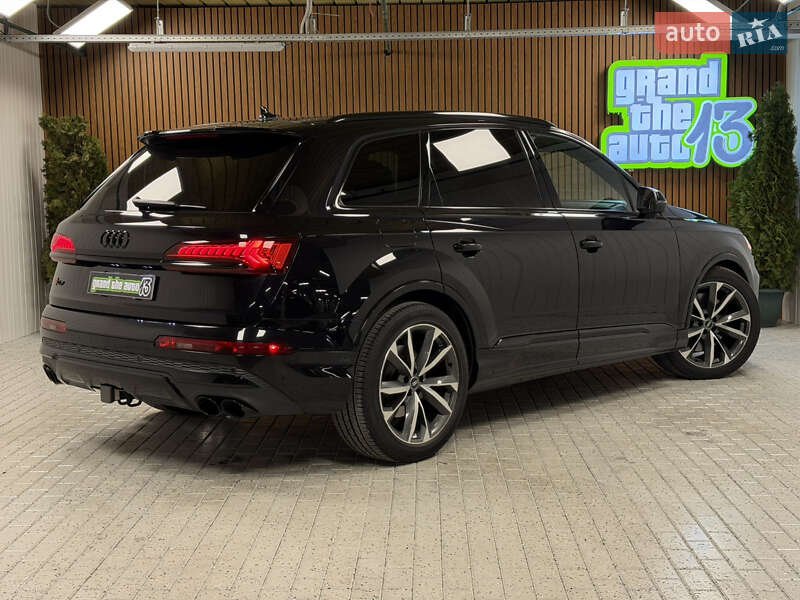 Внедорожник / Кроссовер Audi SQ7 2020 в Киеве