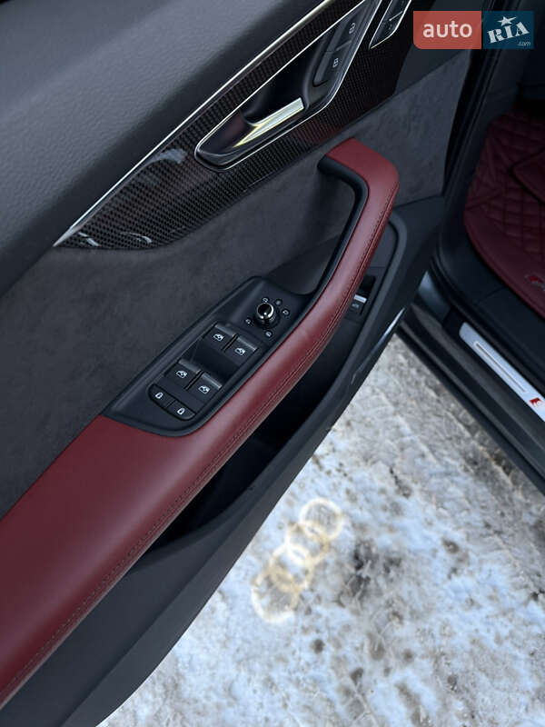 Позашляховик / Кросовер Audi SQ7 2021 в Києві